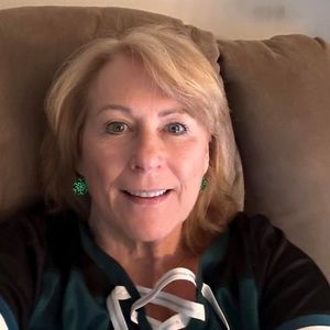 Meet your Posher, Paula